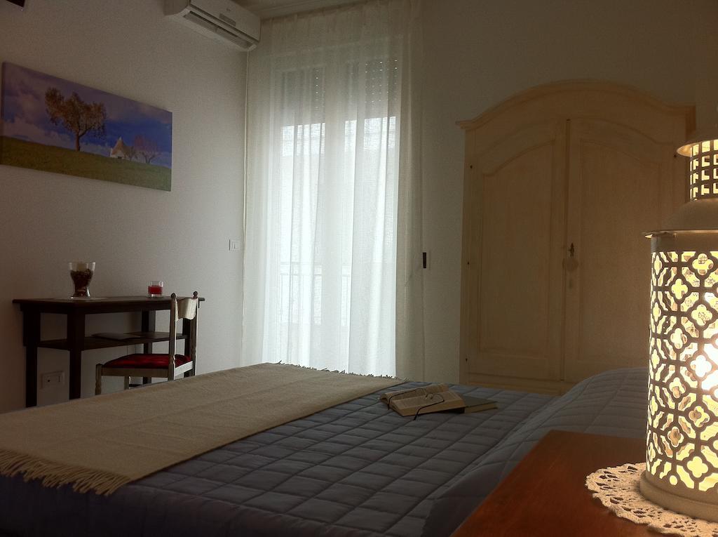 Dimora Delle Rondini Bed & Breakfast Polignano a Mare Oda fotoğraf